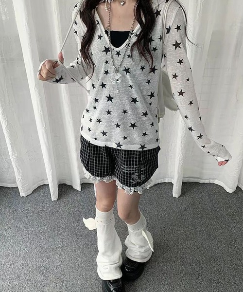 AsheKsha(アシクシャ)の「スター総柄フード付き薄手長袖トップス(Tシャツ/カットソー・レディース・ホワイト・M)」の15枚目の写真