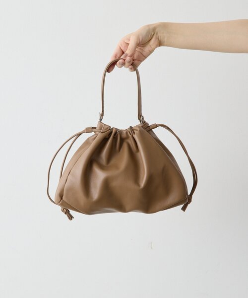 ear PAPILLONNER（イアパピヨネ）の「レザー巾着ショルダーバッグSサイズ《本革/2way》（ショルダーバッグ・レディース・ブラウン/ブラック・FREE）」の22枚目の写真