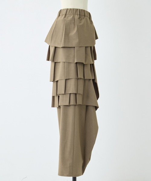 STUDIOUS(ステュディオス)の「【TAAKK/ターク】《STUDIOUS別注》RUFFLE PANTS/ラッフルパンツ(その他パンツ・レディース・ブラウン/ホワイト/ブラック・3/1)」の6枚目の写真