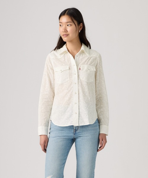 Levi's(リーバイス)の「Levi's/リーバイス ヘリテージ ウエスタン アイレットシャツ(シャツ/ブラウス・レディース・ホワイト・S/M/XS)」の2枚目の写真