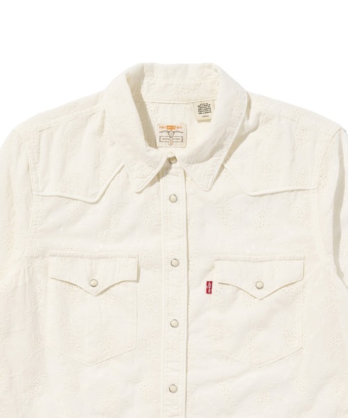 Levi's(リーバイス)の「Levi's/リーバイス ヘリテージ ウエスタン アイレットシャツ(シャツ/ブラウス・レディース・ホワイト・S/M/XS)」の6枚目の写真
