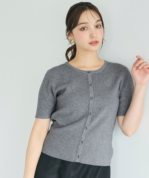 coca(coca)(コカ)の「スカラップリブカーディガン(カーディガン/ボレロ・レディース・ダークブラウン/グレー・L/M/S)」の3枚目の写真