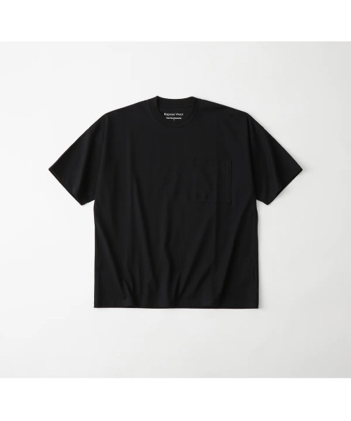 WHITE MOUNTAINEERING(ホワイトマウンテニアリング)の「【White Mountaineering】ホワイトマウンテニアリング WIDE T-SHIRT(Tシャツ/カットソー・メンズ・ブラック/カーキ・1/4/2)」の1枚目の写真