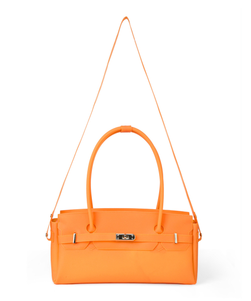 DEINET(ダイニット)の「JELLY TWO-WAY BAG IN ORANGE(ショルダーバッグ・レディース・その他・FREE)」の4枚目の写真