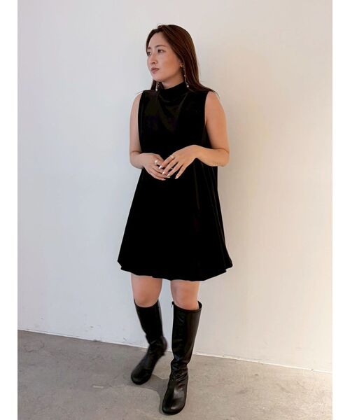 LAGUNAMOON(ラグナムーン)の「LADYベロアバルーンニミワンピース(ワンピース・レディース・レッド/ブラック・MEDIUM/SMALL)」の18枚目の写真