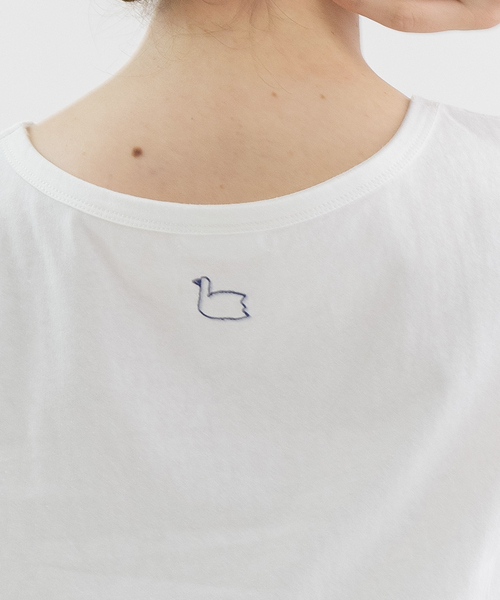 nop de nod（ノップドゥノッド）の「エンブロイダリーノースリーブカットソー（Tシャツ/カットソー・レディース・オフホワイト/ブラウン/ネイビー・M）」の10枚目の写真