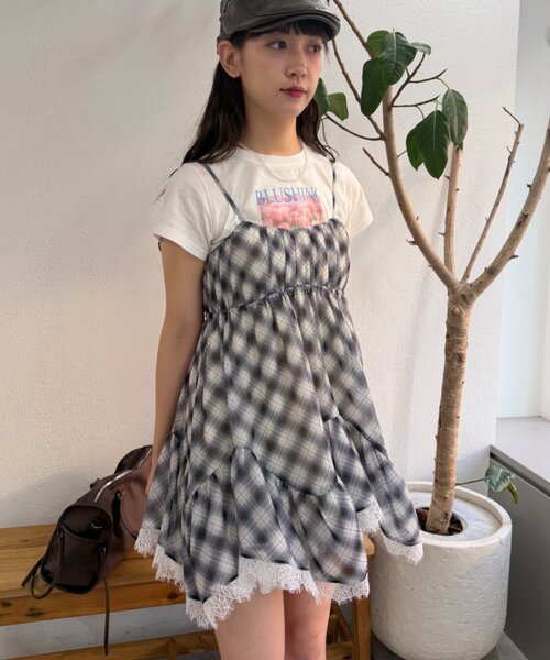 w closet(ダブルクローゼット)の「シアーチェックミニキャミOP(シャツ/ブラウス・レディース・ブラック/ブルー/ピンク・FREE)」の19枚目の写真