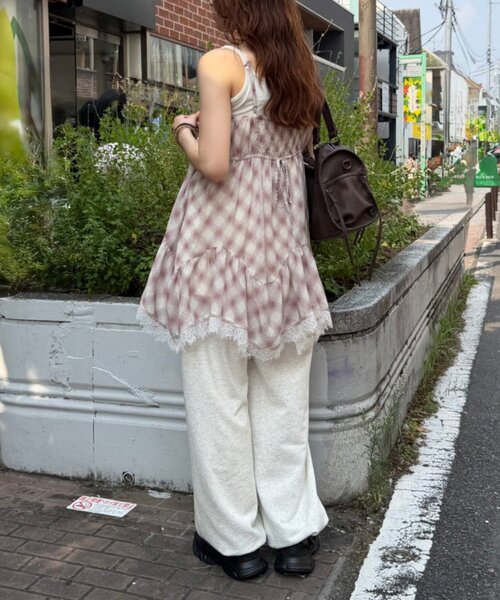 w closet(ダブルクローゼット)の「シアーチェックミニキャミOP(シャツ/ブラウス・レディース・ブラック/ブルー/ピンク・FREE)」の6枚目の写真