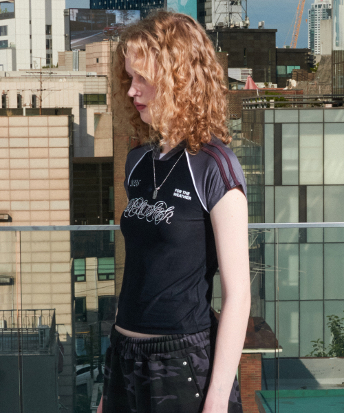 FOR THE WEATHER(フォーザウェザー)の「レタリングユニフォームTシャツ(ブラック)(Tシャツ/カットソー・レディース・その他・FREE)」の2枚目の写真