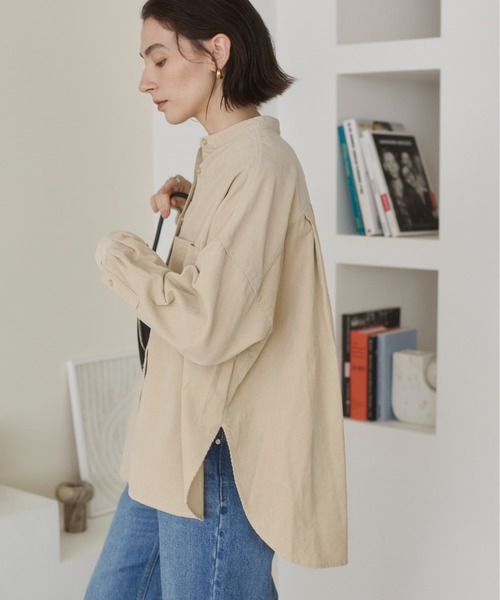 ANGIE(アンジー)の「オーバーサイズ コーデュロイ バンドカラーシャツ / 長袖 / 秋服(シャツ/ブラウス・レディース・アイボリー/ダークブラウン/ブラック・FREE)」の10枚目の写真