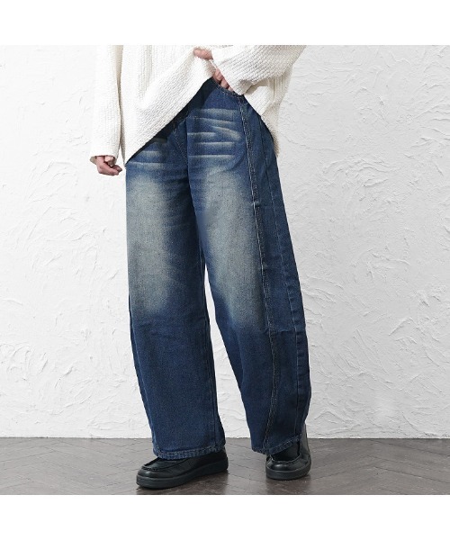 MinoriTY(マイノリティ)の「【MinoriTY】立体裁断バレルレッグデニム メンズ(デニムパンツ・メンズ・ブルー・M/L/XL)」の3枚目の写真