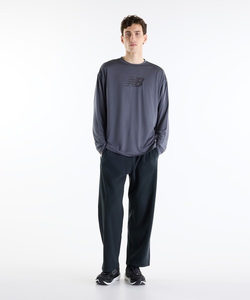 NEW BALANCE（ニューバランス）の「NBロゴロングスリーブ Tシャツ（Tシャツ/カットソー・メンズ・ライトグレー/ブルーグレー・XX-LARGE/X-LARGE/LARGE/MEDIUM/SMALL）」の10枚目の写真