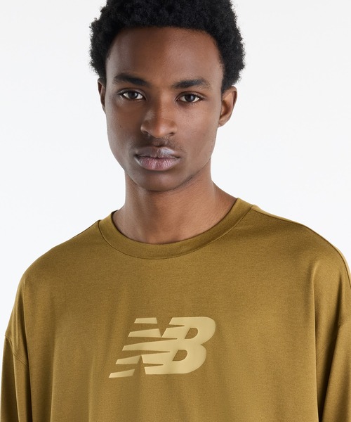 NEW BALANCE（ニューバランス）の「NBロゴロングスリーブ Tシャツ（Tシャツ/カットソー・メンズ・ライトグレー/ブルーグレー・XX-LARGE/X-LARGE/LARGE/MEDIUM/SMALL）」の12枚目の写真