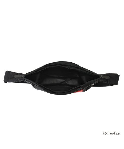 Manhattan Portage(マンハッタンポーテージ)の「DUET SHOULDER BAG 500D CORDURA / TOY / 26(ショルダーバッグ・レディース・ブラック・SMALL)」の6枚目の写真