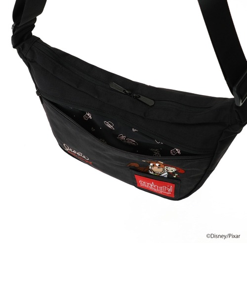 Manhattan Portage(マンハッタンポーテージ)の「DUET SHOULDER BAG 500D CORDURA / TOY / 26(ショルダーバッグ・レディース・ブラック・SMALL)」の7枚目の写真