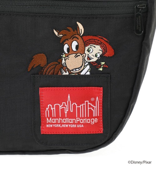 Manhattan Portage(マンハッタンポーテージ)の「DUET SHOULDER BAG 500D CORDURA / TOY / 26(ショルダーバッグ・レディース・ブラック・SMALL)」の10枚目の写真