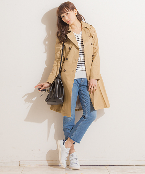 Banner Barrett(バナーバレット)の「フレアトレンチCO(トレンチコート・レディース・ベージュ/ネイビー・38/36)」の11枚目の写真