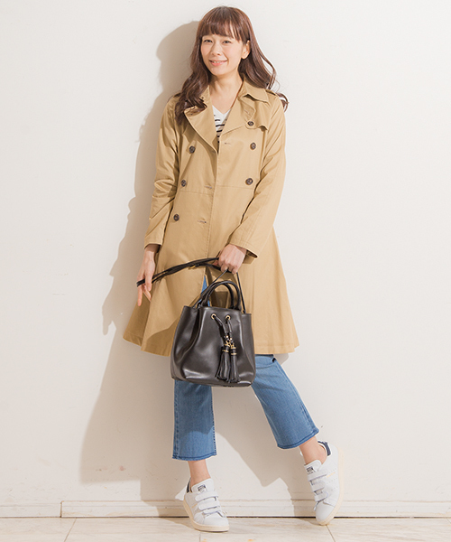 Banner Barrett(バナーバレット)の「フレアトレンチCO(トレンチコート・レディース・ベージュ/ネイビー・38/36)」の12枚目の写真