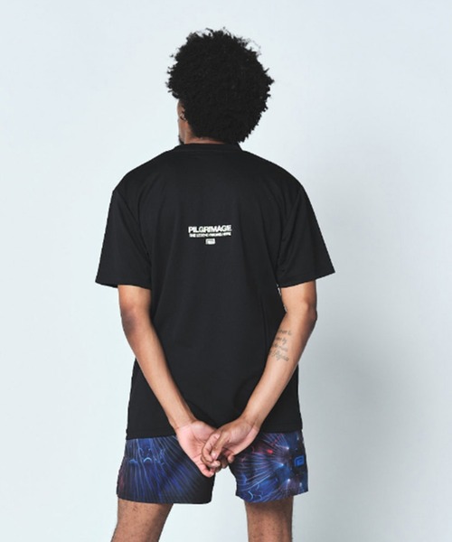 reversal.dogi.design.works(リバーサル・ドーギ・デザイン・ワークス)の「<reversal/リバーサル>PILGRIMAGE BIG MARK DRY TEE(Tシャツ/カットソー・メンズ・ホワイト/ブラック・XL/L/M/2XL)」の15枚目の写真