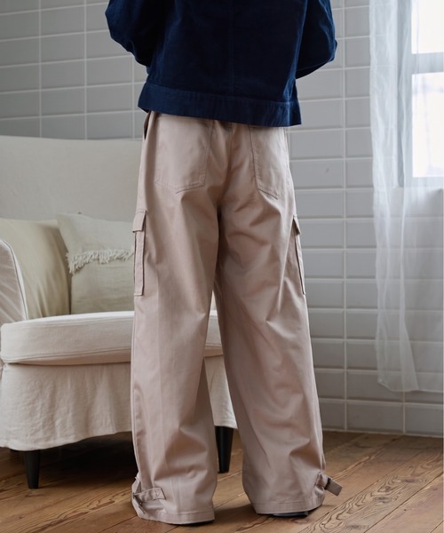 sedacle(セダクル)の「Wide Cargo Chino Pants/ワイドカーゴチノパンツ(チノパンツ・メンズ・ベージュ/ブラック・MEDIUM/LARGE/SMALL)」の5枚目の写真