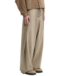 AJOBYAJO（アジョバイアジョ）の「Cotton Twill One Tuck Pants [BEIGE]（その他パンツ）」