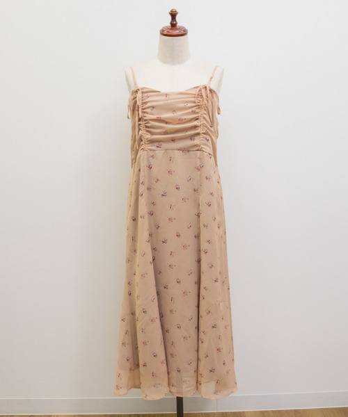 CLETTE(クレット)の「シアー花柄フロントリボンキャミワンピース(ワンピース・レディース・アイボリー/ブラック/ベージュ・LL/3L/4L)」の18枚目の写真