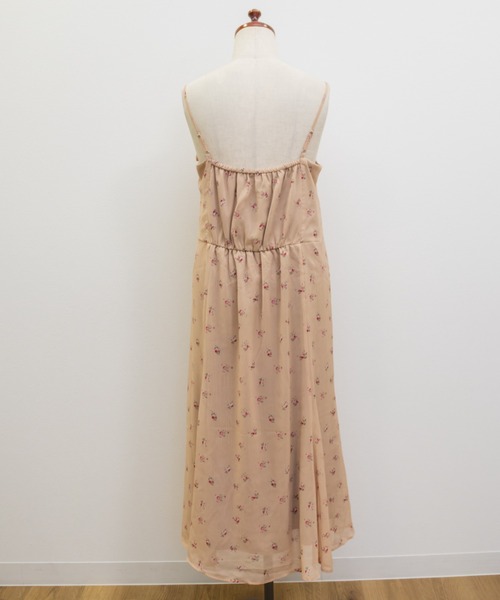 CLETTE(クレット)の「シアー花柄フロントリボンキャミワンピース(ワンピース・レディース・アイボリー/ブラック/ベージュ・LL/3L/4L)」の20枚目の写真