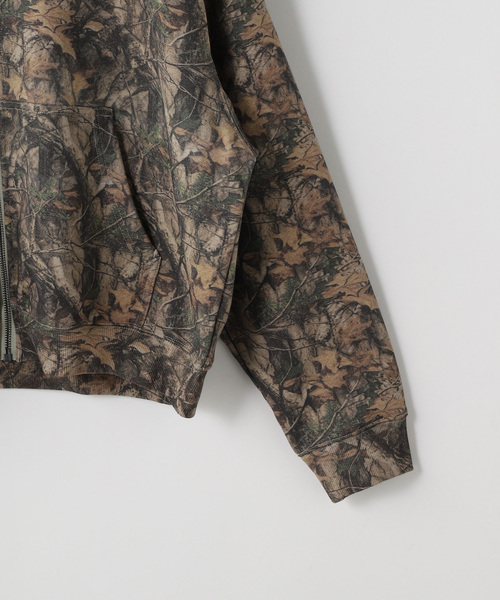 SUPPLIER(サプライヤー)の「SUPPLIER / サプライヤー Camo Faux Fur Cross Zip Hoodie(パーカー・メンズ・カーキ・LARGE/MEDIUM)」の6枚目の写真