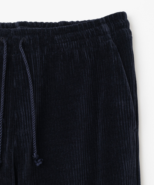 MILLO WOMEN（ミロウーマン）の「ベルベットコーデュロイ フレアパンツ [ネイビー]（その他パンツ・レディース・その他・MEDIUM/SMALL）」の4枚目の写真