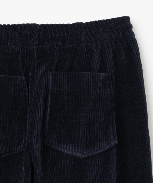 MILLO WOMEN（ミロウーマン）の「ベルベットコーデュロイ フレアパンツ [ネイビー]（その他パンツ・レディース・その他・MEDIUM/SMALL）」の6枚目の写真