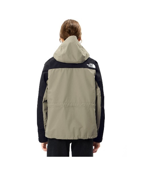 THE NORTH FACE(ザノースフェイス)の「THE NORTH FACE Mountain Light Jacket(ザ・ノース・フェイス W マウンテンライトジャケット)(ナイロンジャケット・レディース・ブラウン系/ブラック/ブルー系/グレー系・LARGE/MEDIUM/X-LARGE)」の11枚目の写真