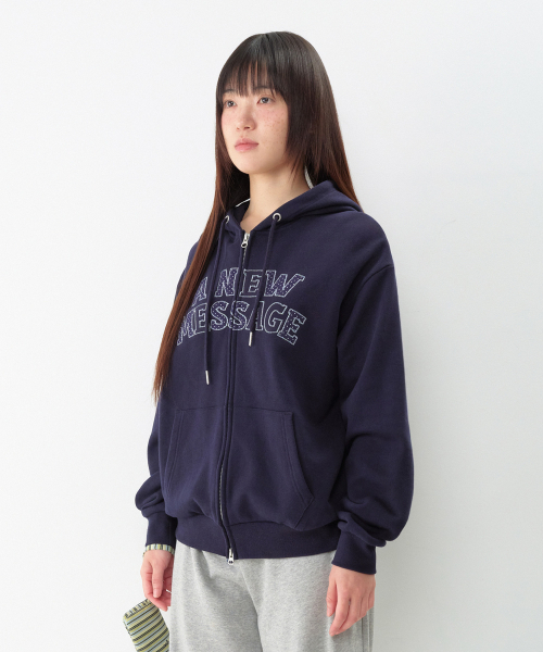 AMESWORLDWIDE（アメスワールドワイド）の「NEW MESSAGE HOODIE ZIP-UP ネイビー（パーカー・レディース・その他・SMALL/MEDIUM/LARGE）」の7枚目の写真