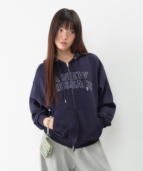 AMESWORLDWIDE（アメスワールドワイド）の「NEW MESSAGE HOODIE ZIP-UP ネイビー（パーカー・レディース・その他・SMALL/MEDIUM/LARGE）」の9枚目の写真