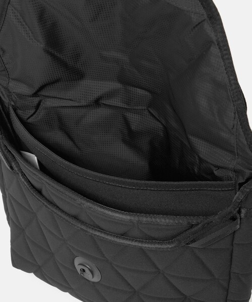 THE NORTH FACE(ザノースフェイス)の「<THE NORTH FACE>ジオフェイス ショルダーバッグ(ショルダーバッグ・メンズ・ブラック・FREE)」の2枚目の写真
