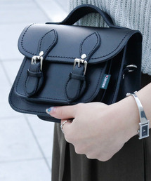 新品同様✨ザッチェルズ サッチェルバッグ ショルダー 牛革 A4 黒　GG269 Zatchels ショルダーバッグ バッグ 「ザッチェルズ/Zatchels