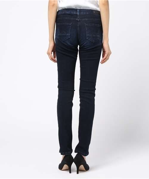 EDWIN(エドウィン)の「【MISS EDWIN】E STANDARD タイトスキニーパンツ アンティークウォッシュ(デニムパンツ・レディース・インディゴブルー・28inch/27inch/26inch/30inch/29inch)」の4枚目の写真