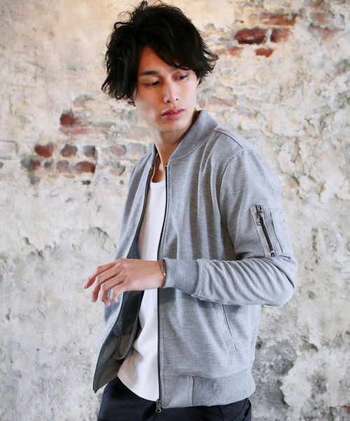 THE CASUAL�i�J�W���A���j�́u�n�C�u���b�h�X�g���b�`MA-1�W���P�b�g�iMA-1�j�v�b�ۃO���[