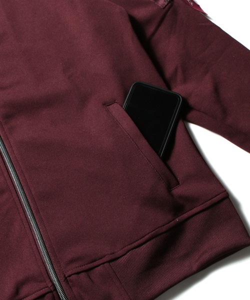 THE CASUAL(カジュアル)の「ハイブリッド ストレッチ MA-1 ジャケット(MA-1・メンズ・ブラック/カーキ/杢グレー/ワイン/ネイビー/キャメル/モカ・L/M/LL/XL/S/XXL)」の13枚目の写真