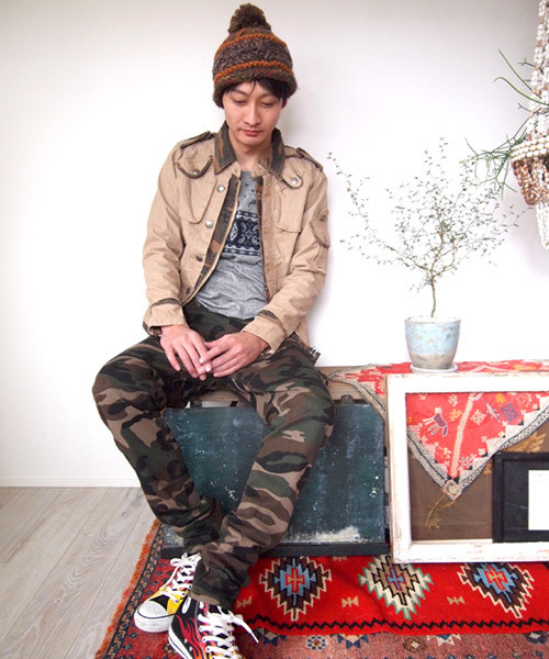 BEATJIVE(ビートジャイブ)の「マルチカラーローゲージボンボンニット帽(ニットキャップ/ビーニー・メンズ・ブラウン/ブラック/ネイビー・FREE)」の11枚目の写真