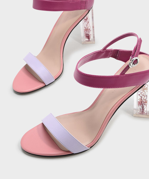 CHARLES & KEITH(チャールズ & キース)の「フローラルルーサイトヒールサンダル / FLORAL LUCITE HEEL SANDALS(パンプス・レディース・ブラック/ピンク・23cm/23.5cm/24.5cm/25cm)」の12枚目の写真