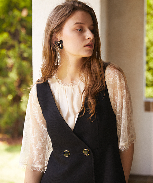 JILL STUART（ジルスチュアート）の「◆ジーンレースブラウス（シャツ/ブラウス・レディース・ホワイト/ピンク/ブラック・SMALL/MEDIUM）」の2枚目の写真