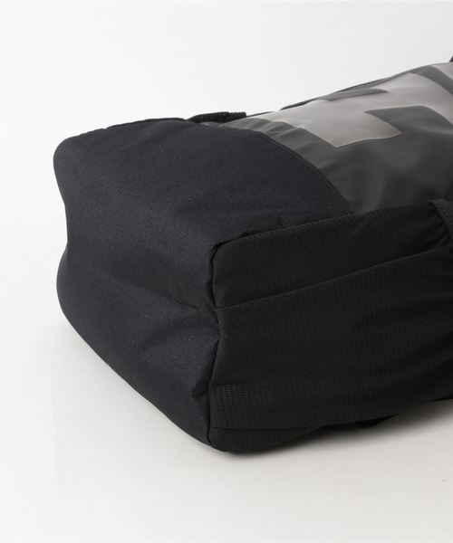 HELLY HANSEN(ヘリーハンセン)の「ヘリーハンセン バックパック / バーチカルアーケルデイパック(バックパック/リュック・メンズ・ブラック・ONE SIZE)」の3枚目の写真