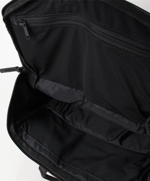 HELLY HANSEN(ヘリーハンセン)の「ヘリーハンセン バックパック / バーチカルアーケルデイパック(バックパック/リュック・メンズ・ブラック・ONE SIZE)」の4枚目の写真