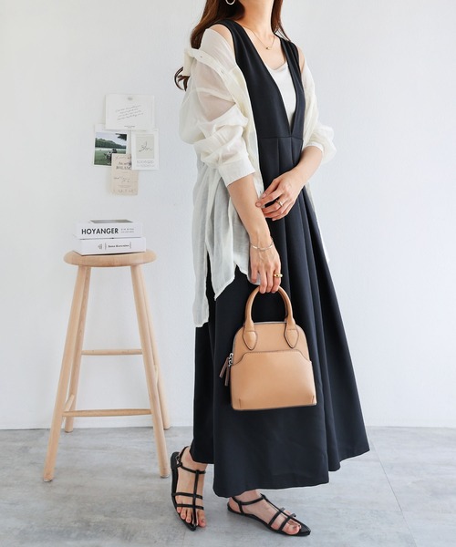 andme（アンドミー）の「きれいめツイルVネックフレアワンピース（ワンピース・レディース・ブラック/グレー系その他/ベージュ系その他/ダークカーキ/ネイビー/ベージュ系その他2/ライトカーキ・M/S）」の22枚目の写真