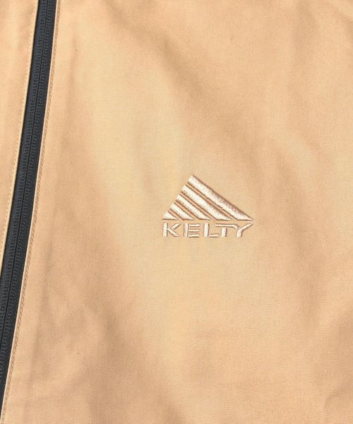 KELTY(ケルティ)の「KELTY: 別注 フード ジップブルゾン TC 19SS ■(ブルゾン・メンズ・チャコールグレー/ベージュ・SMALL/MEDIUM/LARGE/X-LARGE)」の4枚目の写真