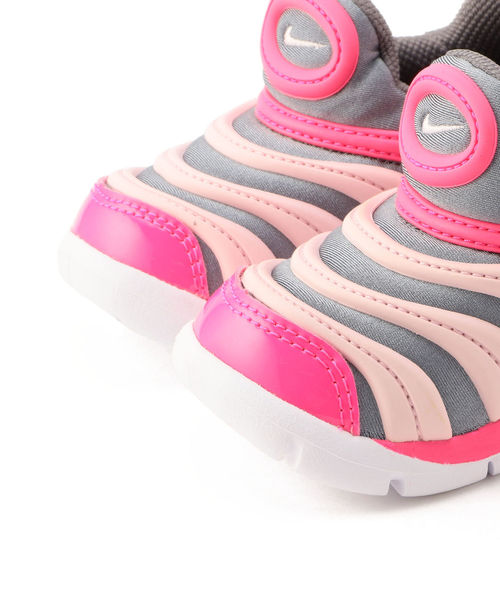 NIKE(ナイキ)の「NIKE:DYNAMO FREE TD(スニーカー・キッズ・ピンク/ブルー・12/15 /13/14/16)」の4枚目の写真