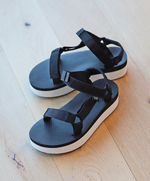 Teva（テバ）の「【WEB限定】Teva / プラットフォーム ユニバーサル（サンダル・レディース・ブラック/ベージュ・6/8/5/7）」の6枚目の写真