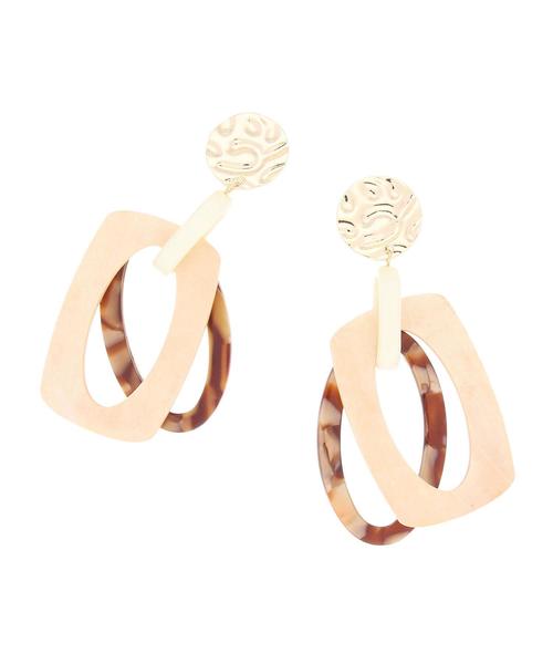 YECCA VECCA(イェッカヴェッカ)の「ウッド×アクリルイヤリング(イヤリング・レディース・ブラック/ベージュ/ブラウン・FREE)」の5枚目の写真