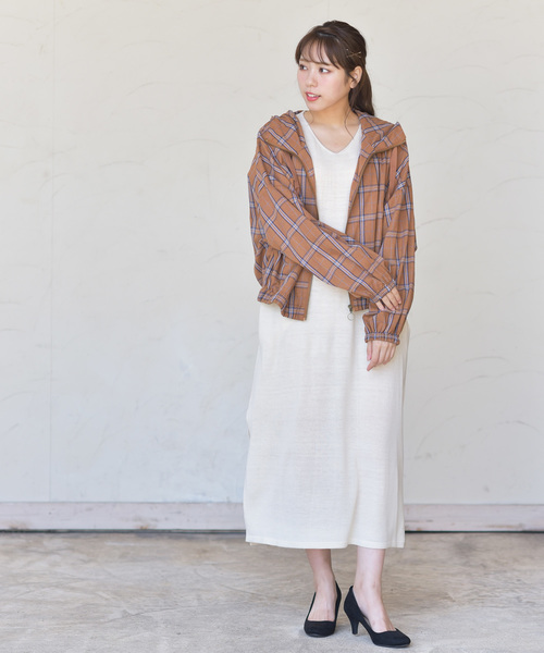 rps（アールピーエス）の「フード付ジップブルゾン（ブルゾン・レディース・ベージュ/ブラック/ライトベージュ/オレンジ・M）」の17枚目の写真