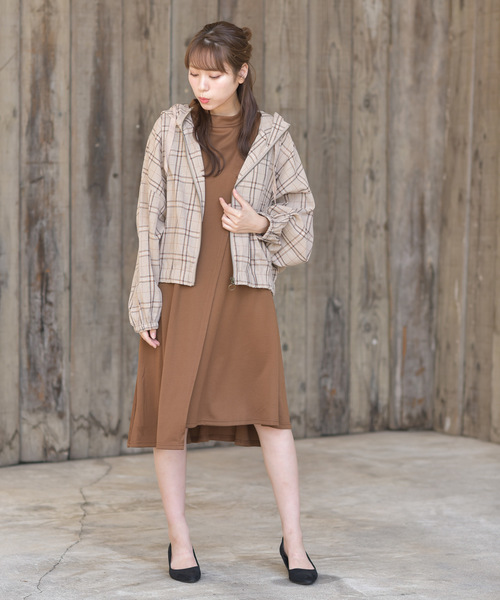 rps（アールピーエス）の「フード付ジップブルゾン（ブルゾン・レディース・ベージュ/ブラック/ライトベージュ/オレンジ・M）」の7枚目の写真